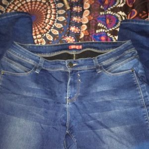 Size 18 Lightwash Jeggings